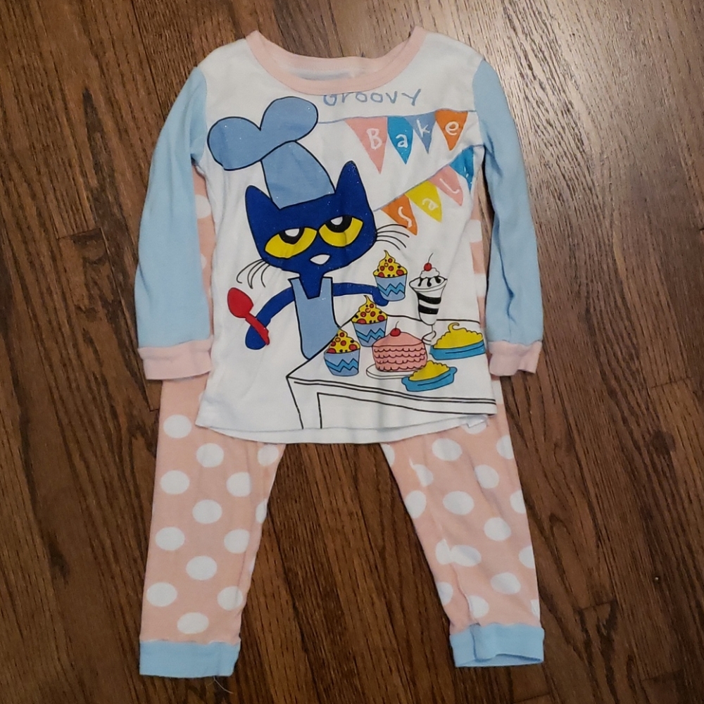 Pete the Cat Pajamas - 2 pairs